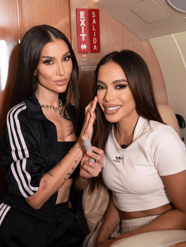 Bianca Andrade recebe Anitta em novo quadro de entrevistas e maquiagem Dominando a Make maquiagem Capa Web Stories
