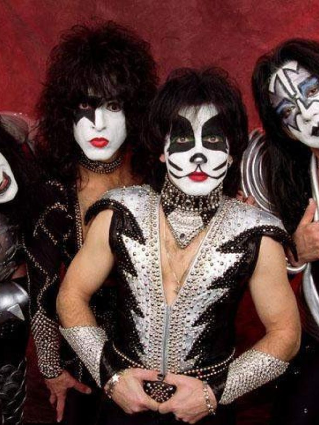 6 itens de maquiagem para turbinar seu look de beleza rocker dominando a make maquiagem batom blush geane sousa capa Web Stories