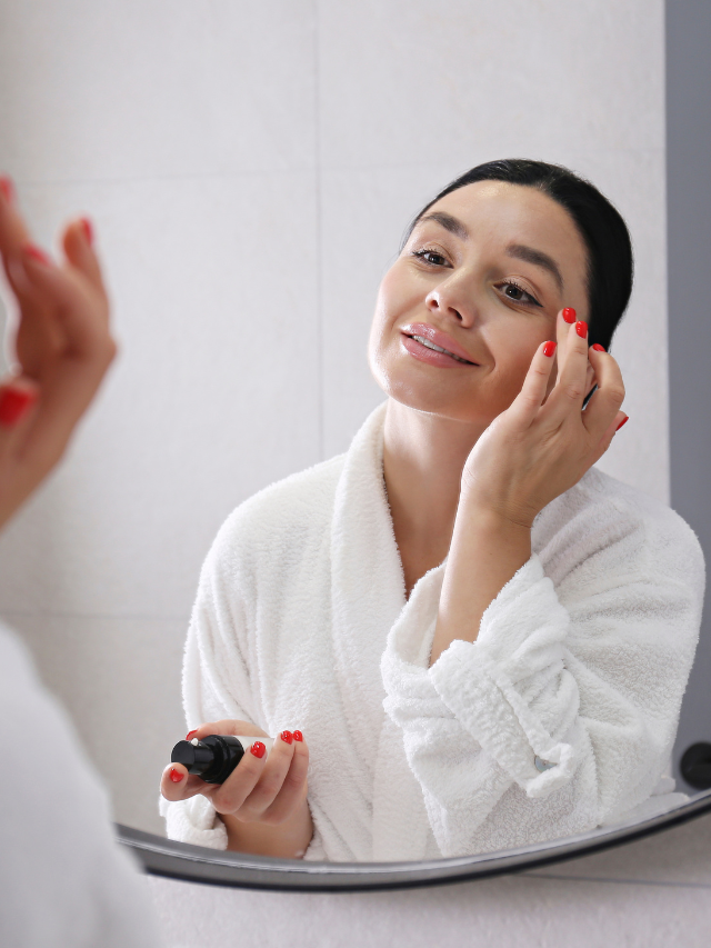 Cuidados com a pele antes da maquiagem dominando a make maquiagem batom blush geane sousa capa Web Stories