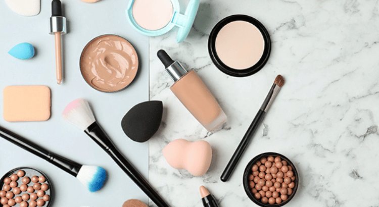 Entendendo o Conceito Cruelty-Free dominando a make maquiagem batom blush geane sousa