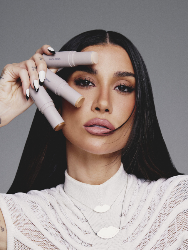 Por que os produtos de maquiagem da Boca Rosa estão gerando polêmica dominando a make maquiagem batom blush geane sousa capa Web Stories