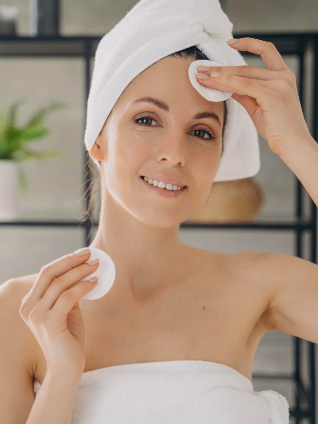 Tônico facial o que é, como usar e quais benefícios para o rosto dominando a make maquiagem batom blush geane sousa capa Web Stories