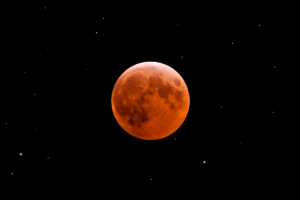 Eclipse lunar no Brasil: como ver a Lua de Sangue