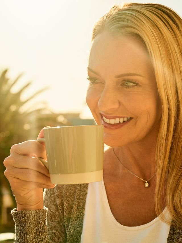 Como a maquiagem de realce muda como as pessoas te veem?