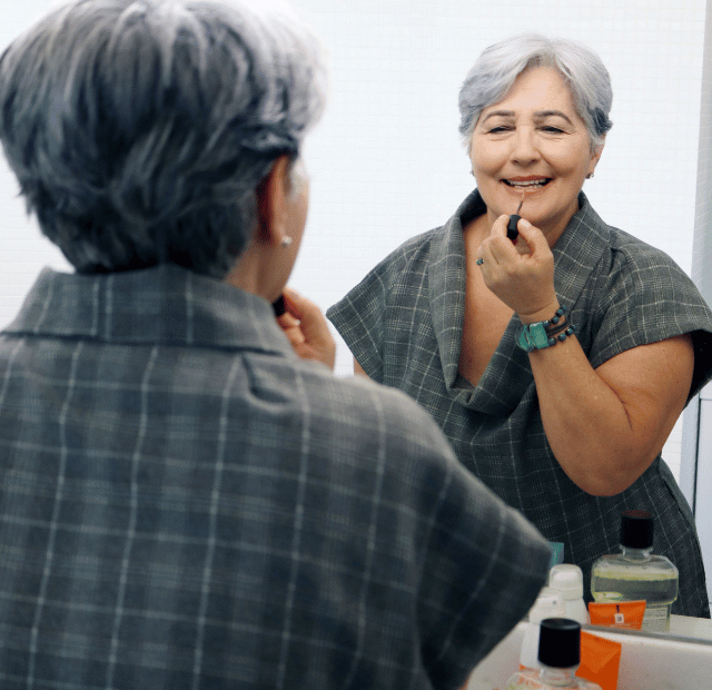 Qual o impacto da maquiagem na autoestima dominando a make maquiagem batom blush geane sousa capa Web Stories