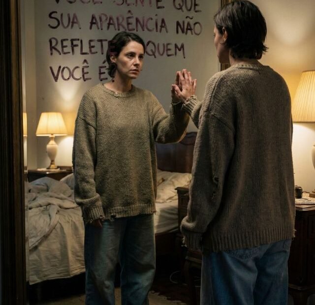 Você sente que sua aparência não reflete quem você é, dominando a make maquiagem batom blush geane sousa capa Web Stories