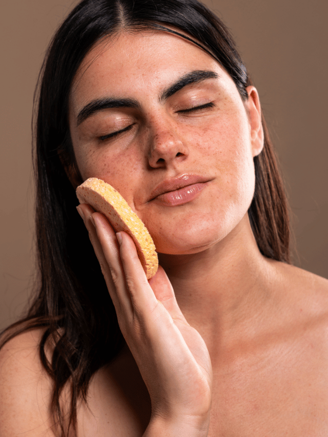 Como esfoliar a pele da forma correta?